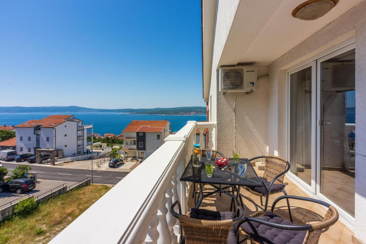 Apartments Antonija Crikvenica Exterior foto